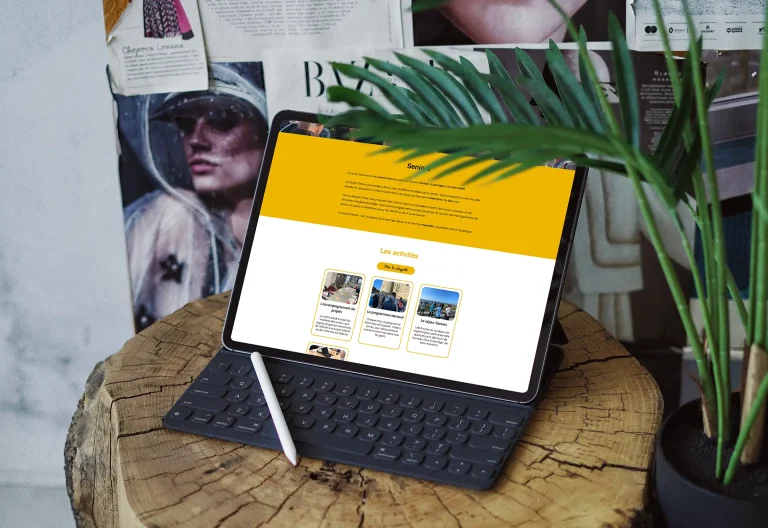 iPad affichant la page des activités seniors